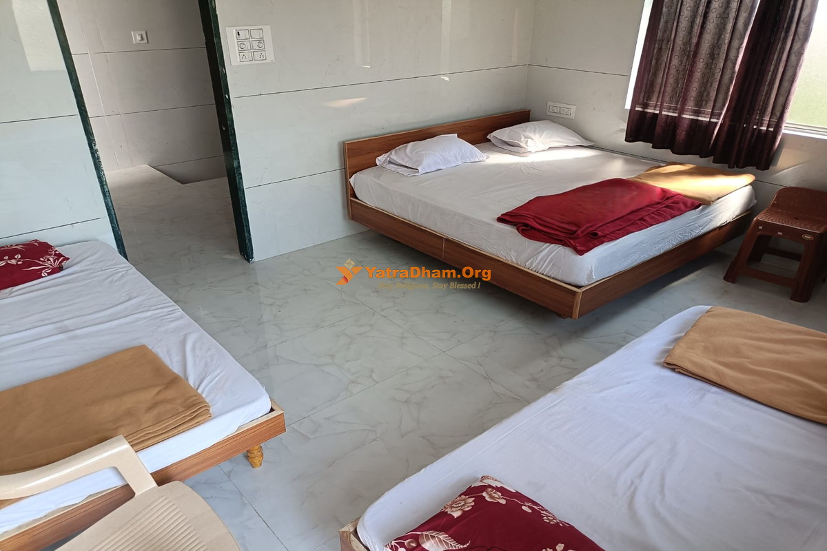 Dwarkesh Residency Dwarka Room