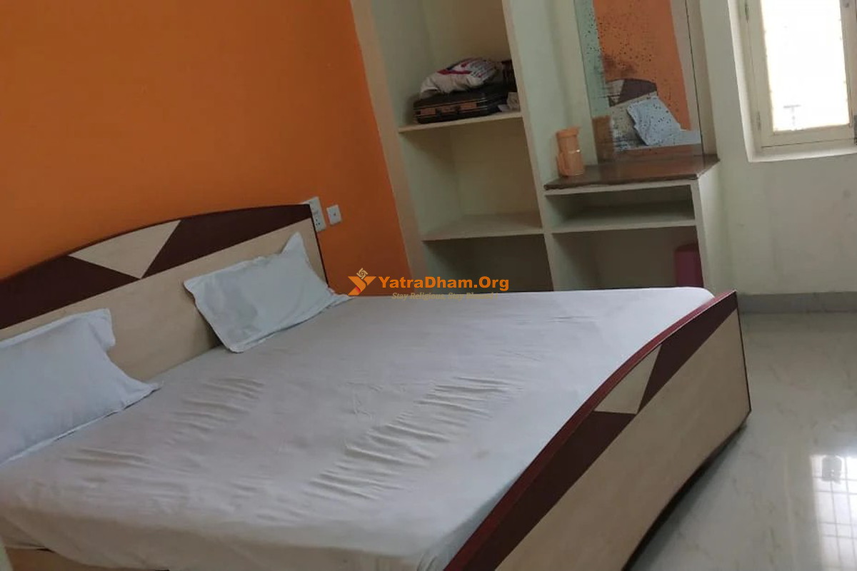 Padmashali Bhavan Tirupati Room View