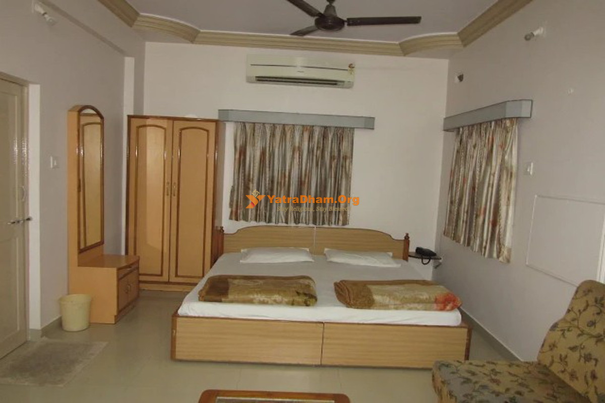Hotel Somnath Junagadh 2 Bed Room View
