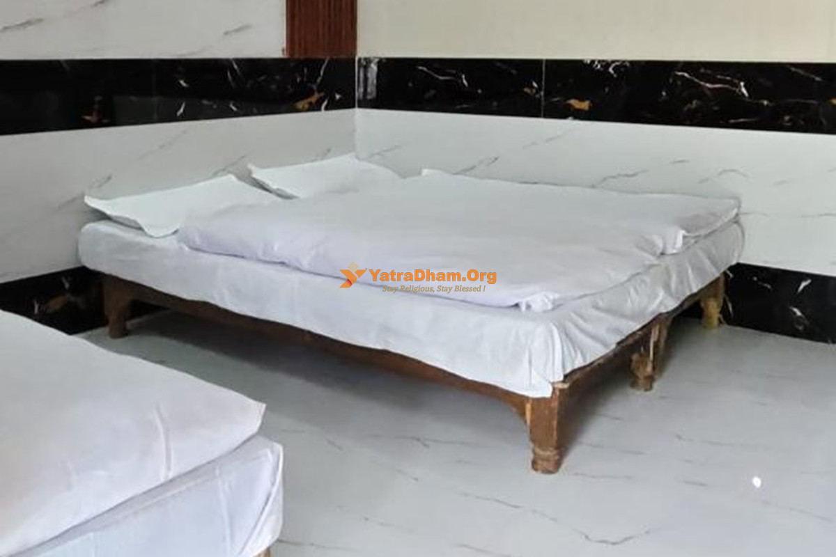 Hotel Himdarshan Ranachatti Yamunotri 2 Bed Room