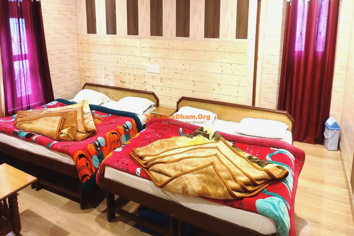 Narmada Bhawan Badrinath 4 Bed Room View