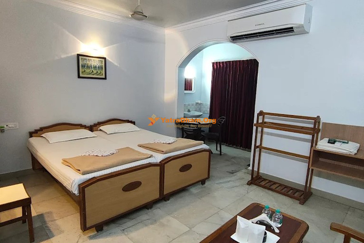 Sivamurugan Lodging - Tiruchendur 2 Bed Room View