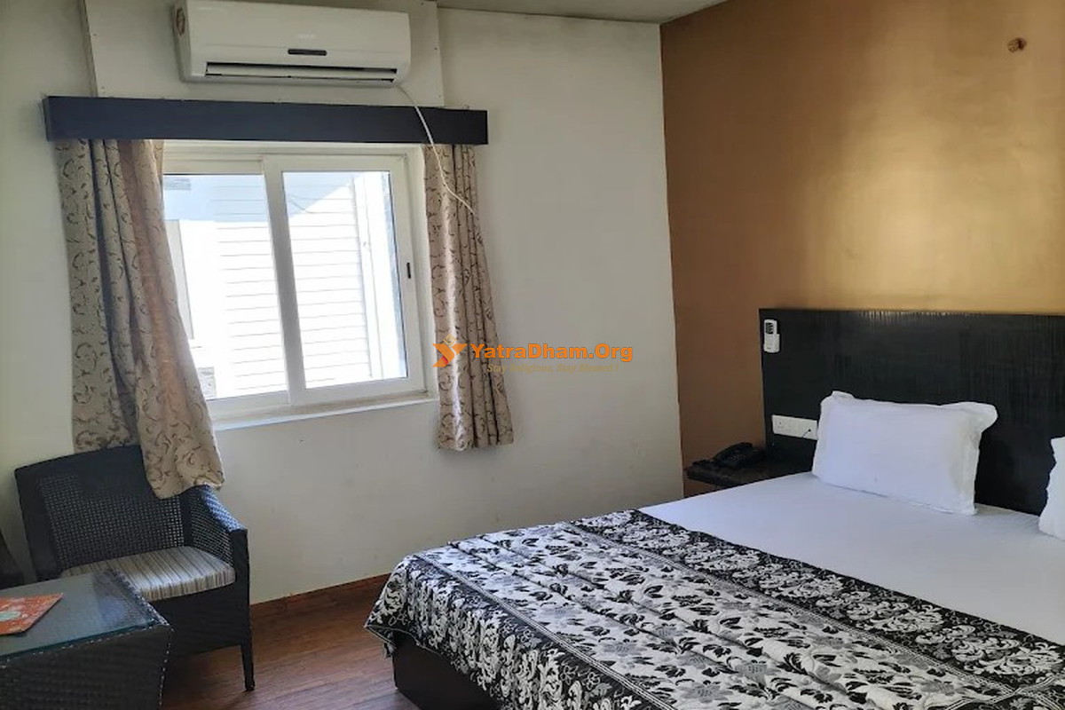Mandakini Resort (GMVN) - Tilwara (Near Rudraprayag) 2 Bed Super Deluxe AC Room