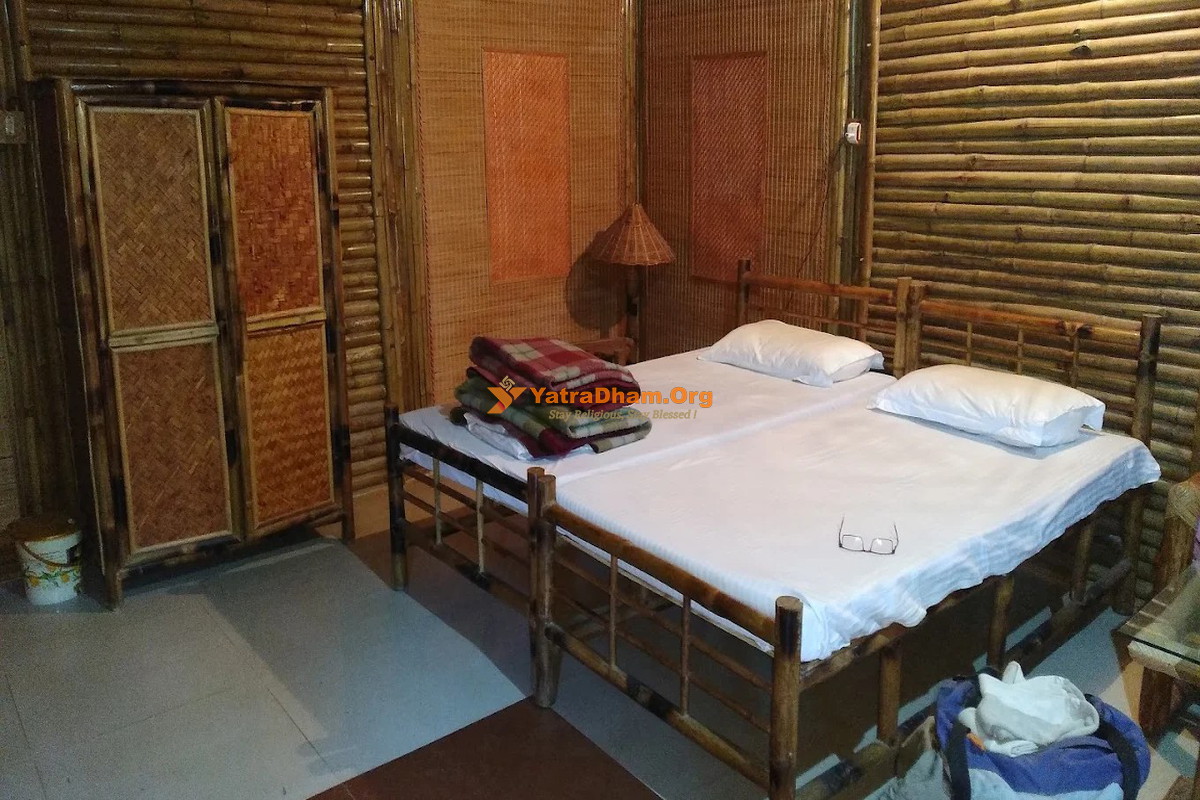 Syalsour (GMVN) - Syalsour (Near Rudraprayag) Febricated Hut Room View