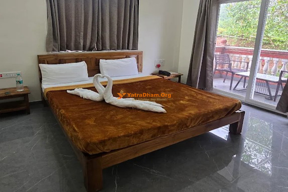 Hotel Rajmahal Palace - Bhimashankar 2 Bed Room View