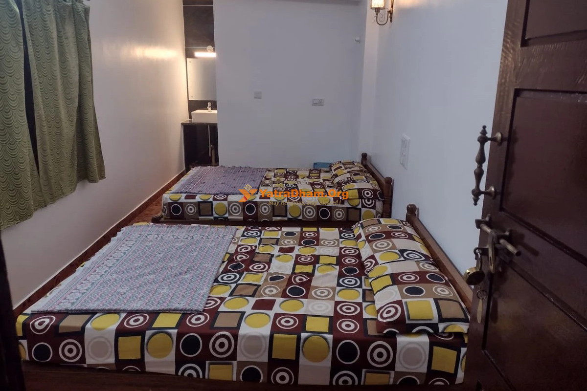 Padmashree Lodge - Hornadu 4 Bed Room View