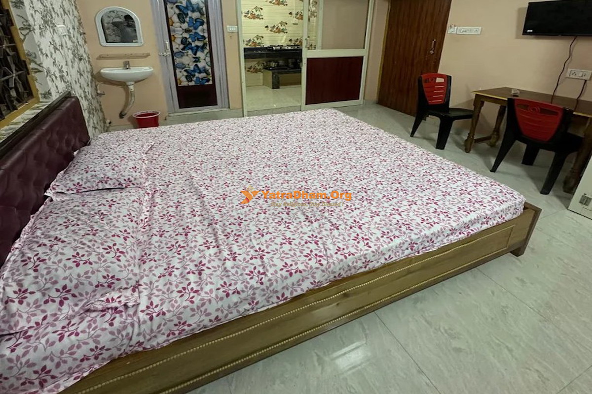 Gouri Govinda Niwas - Jagannath Puri Community Hall View