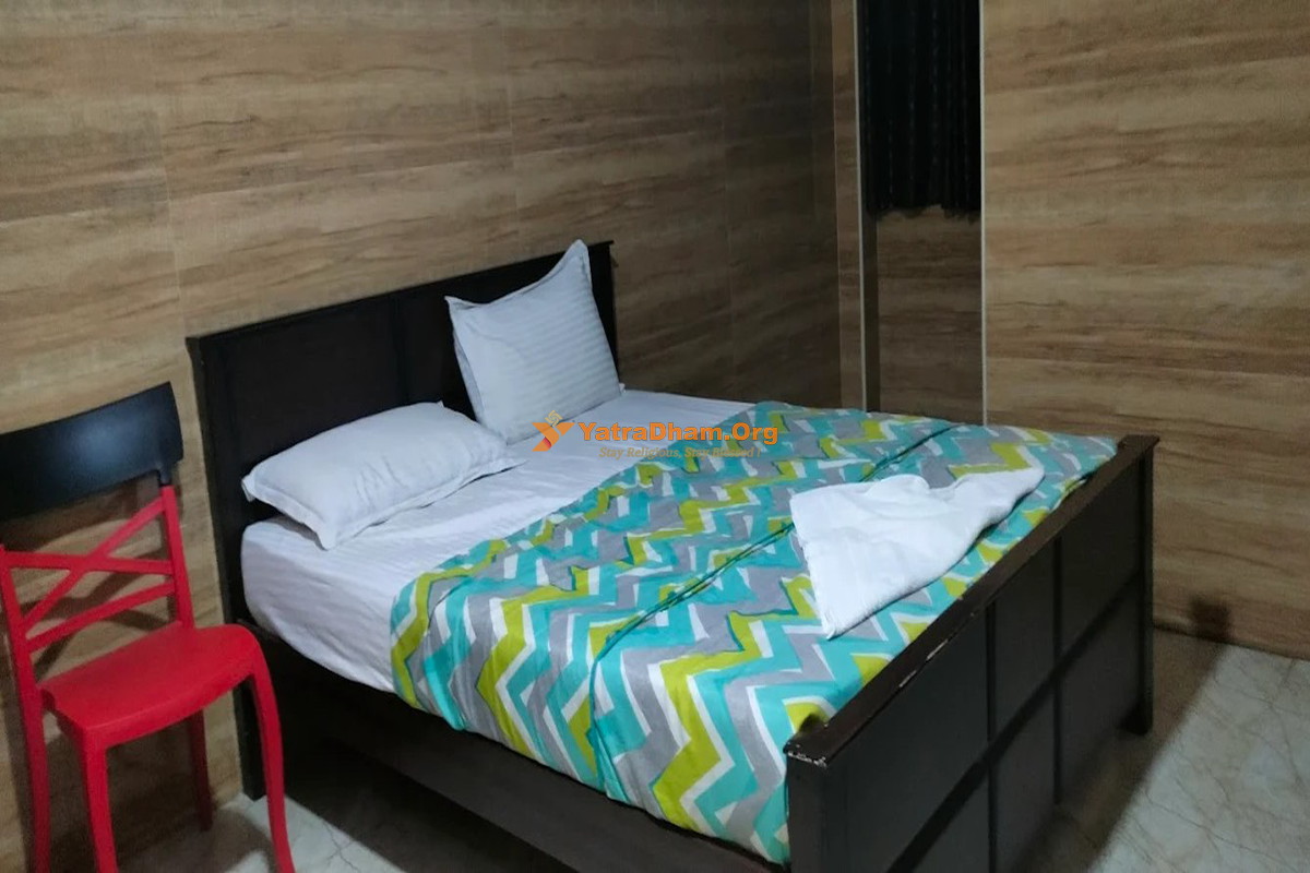 Hotel Adhi Residency - Kanchipuram 2 Bed Room View