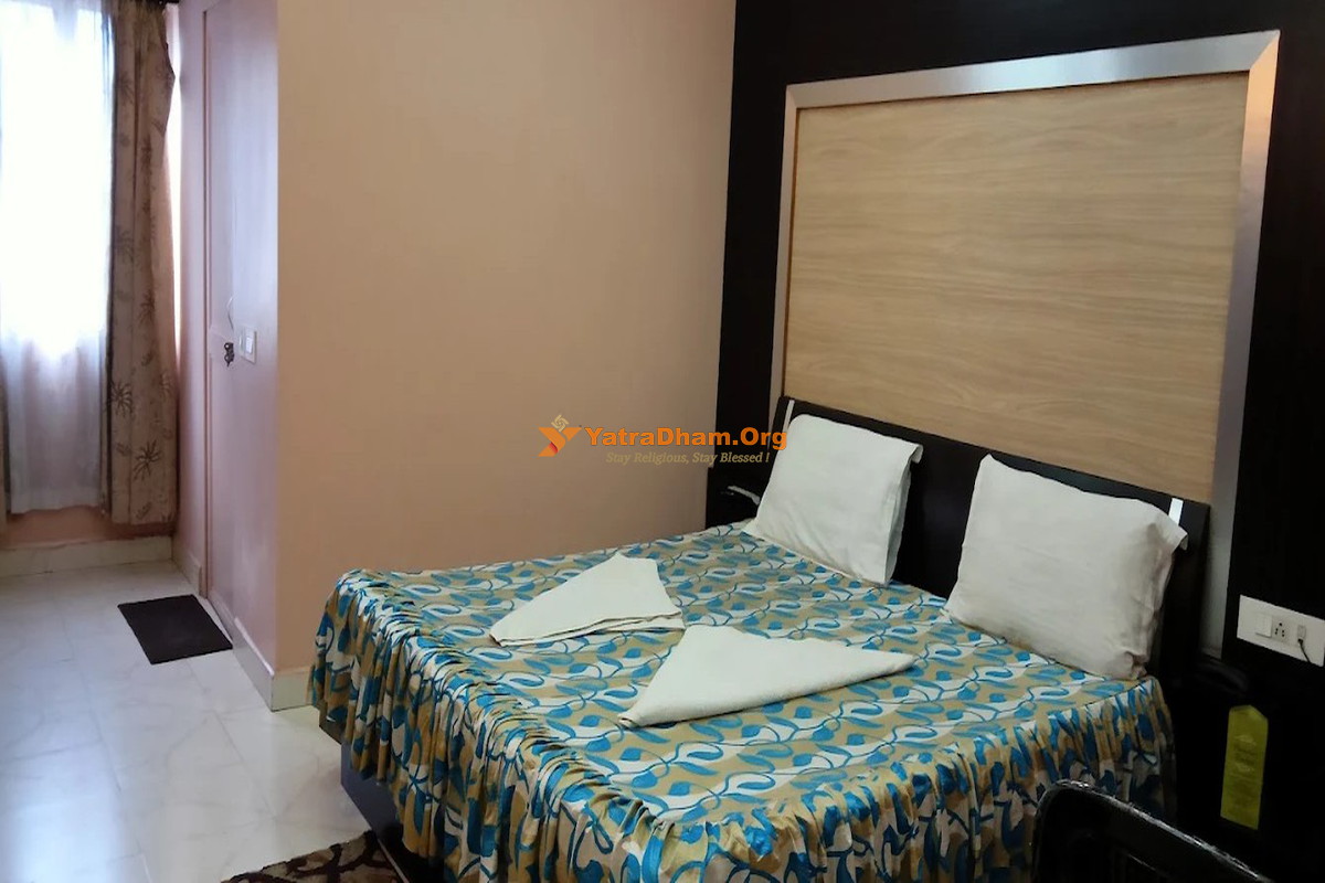 Hotel Barbareek - Shillong 2 Bed Room View