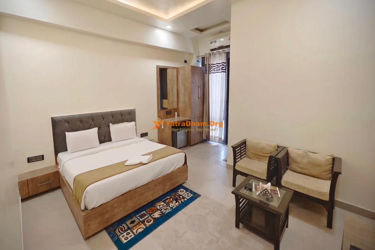 Hotel Ratan Royal inn - Datia 2 Bed Room View