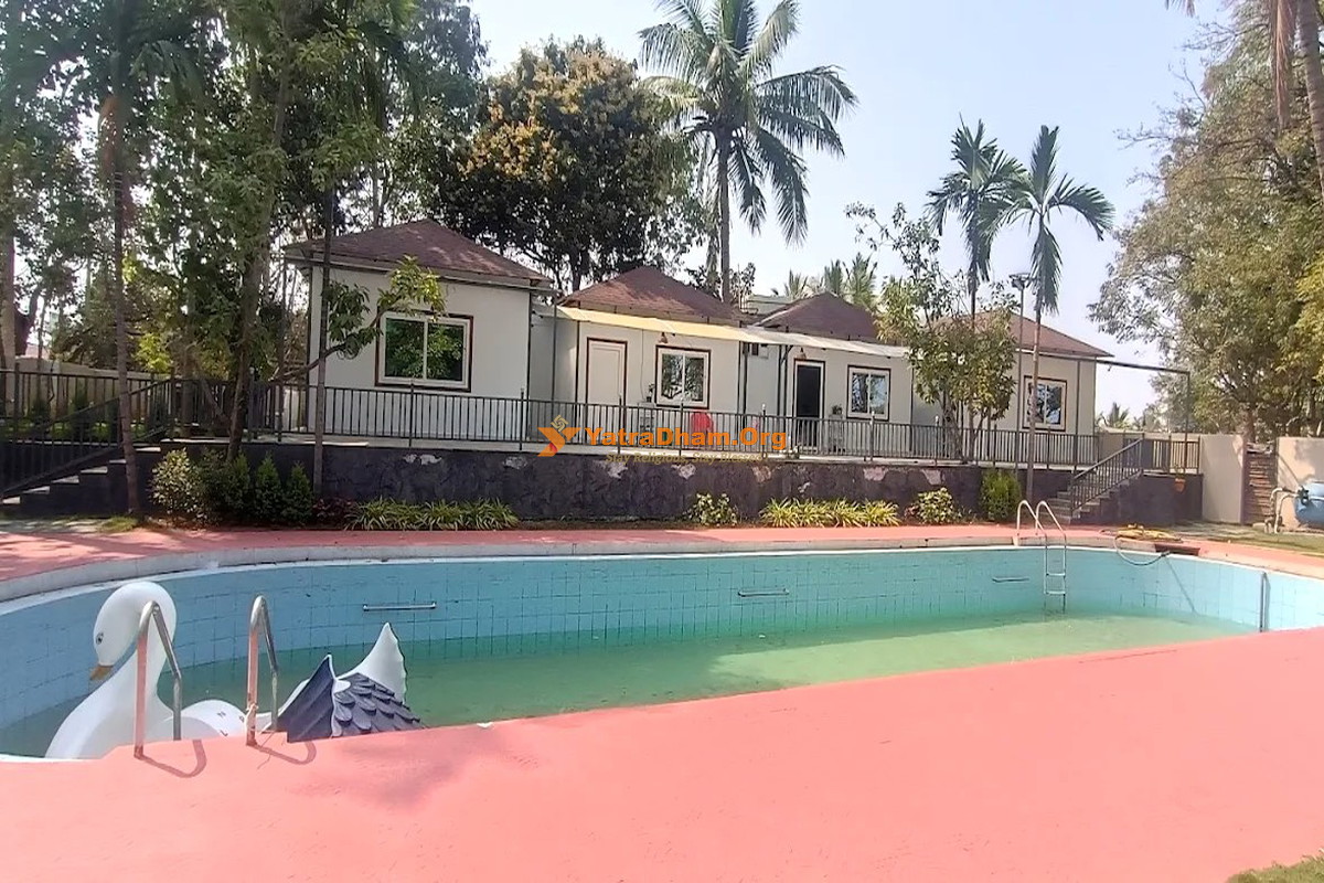 Surya Farm Stay Vemulawada Building