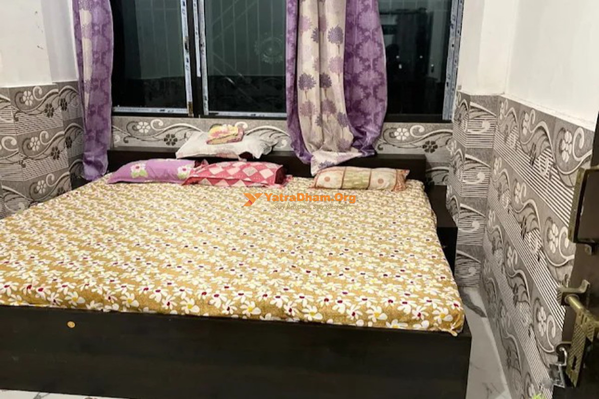 Gauri Shankar Niwas Deoghar Room