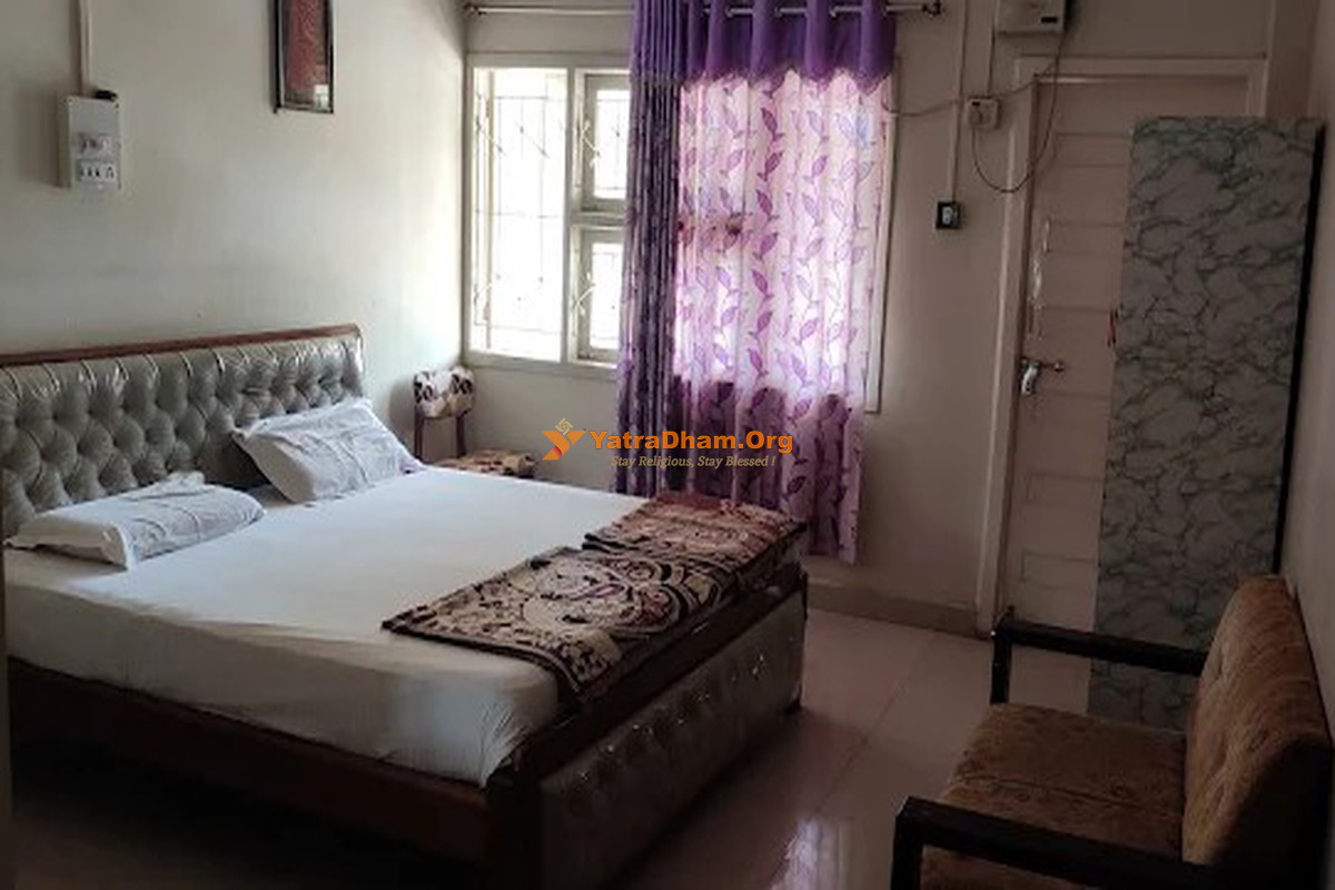 Samrat Guest House Sirsi Room