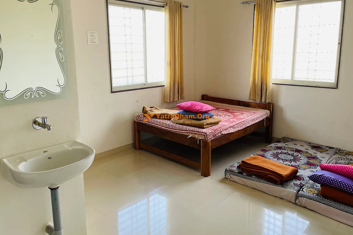 Swayambhu Yatri Niwas Adamapur Room View
