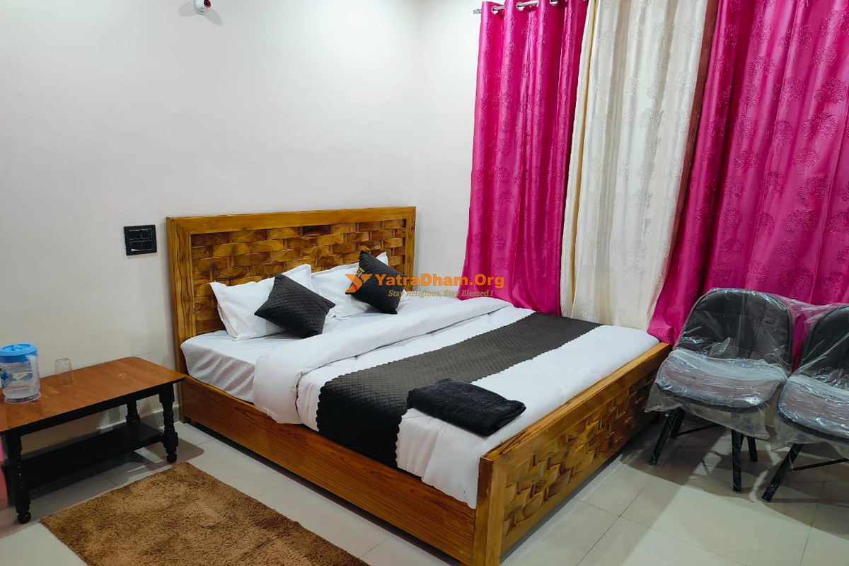Ma Yamuna Sharnangati Janki Chatti Yamunotri Room