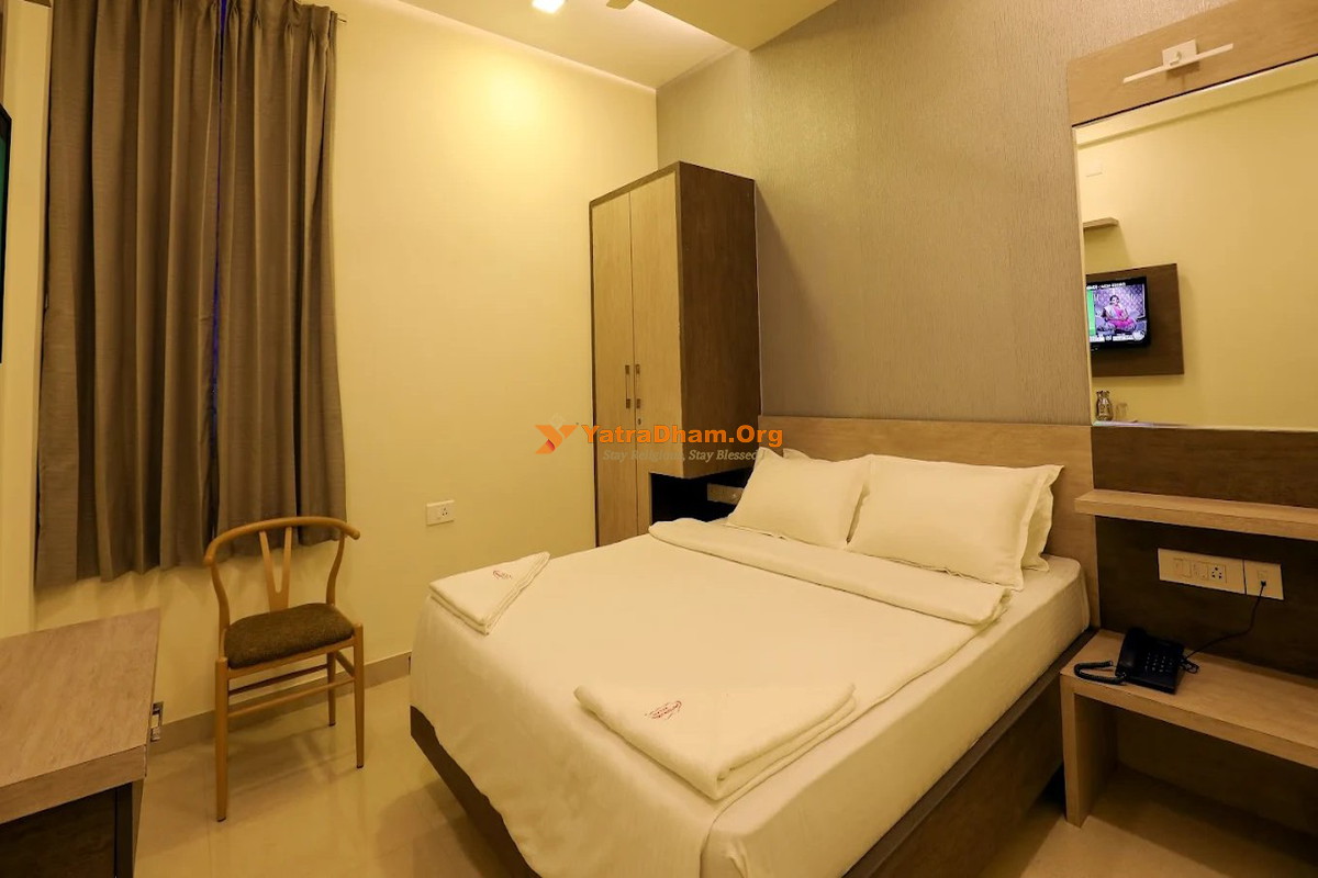 Hotel Jayam - Palani 2 Bed Room View