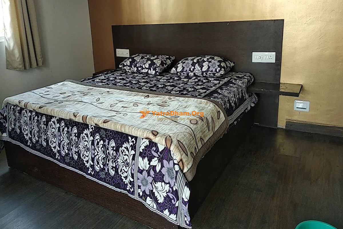 Shiv Gaura Tourist Complex (GMVN) - Triyuginarayan 2 Bed Deluxe Hut Room View