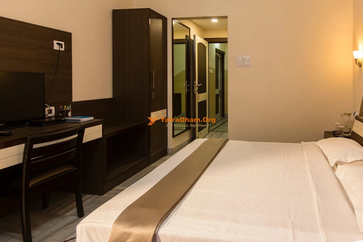 Dorota House - Kolkata 2 Bed Room View