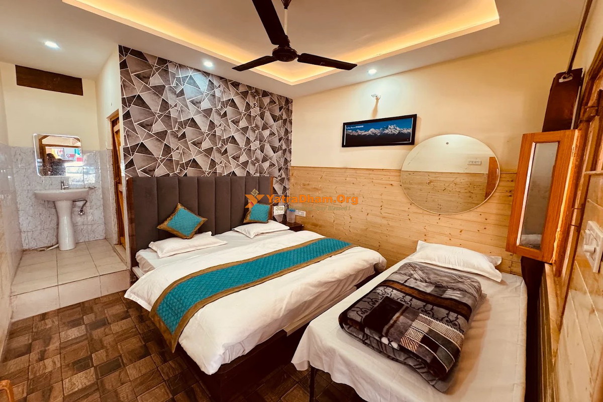 New Basera Hotel Sitapur Kedarnath 3 Bed Room View