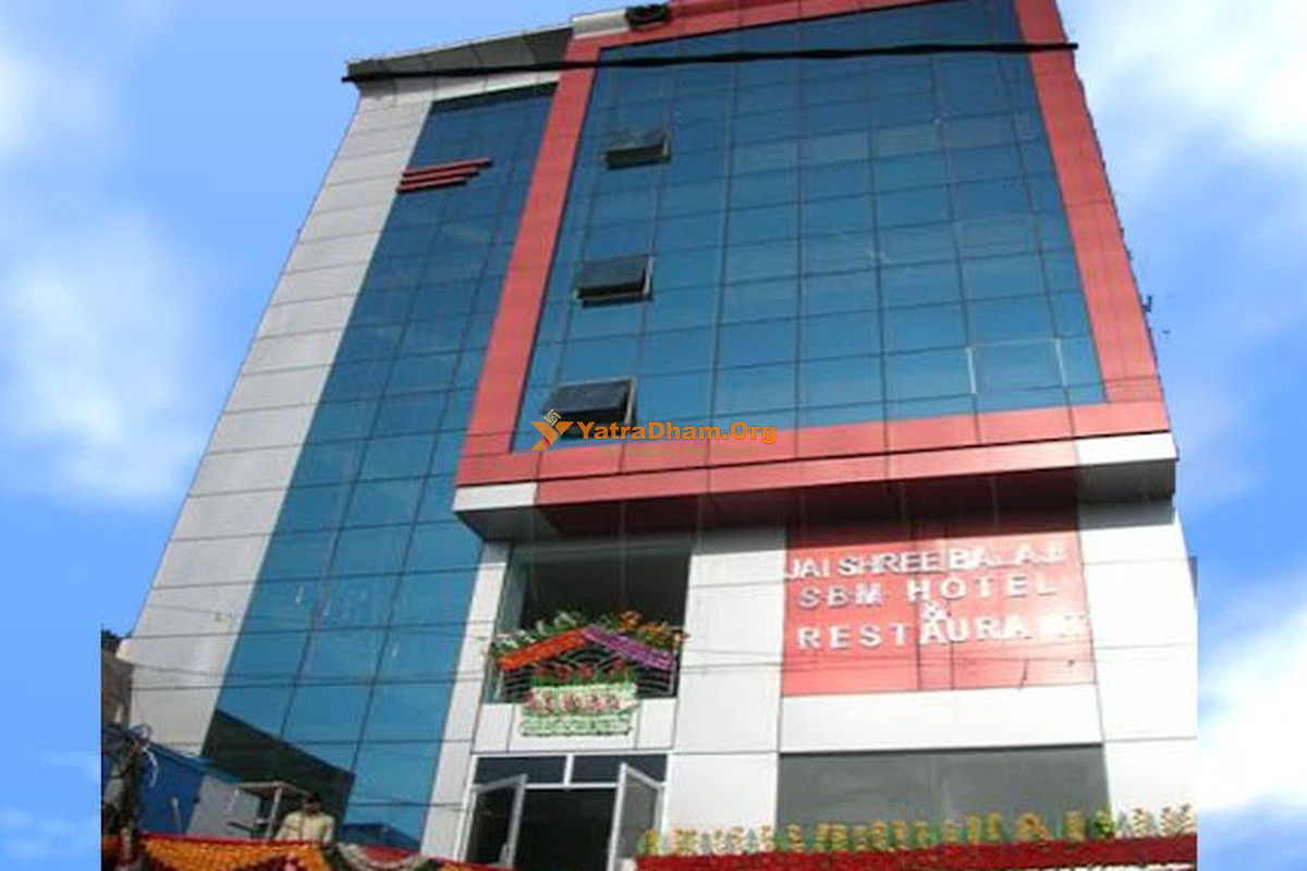 Hotel SBM Salasar Building View