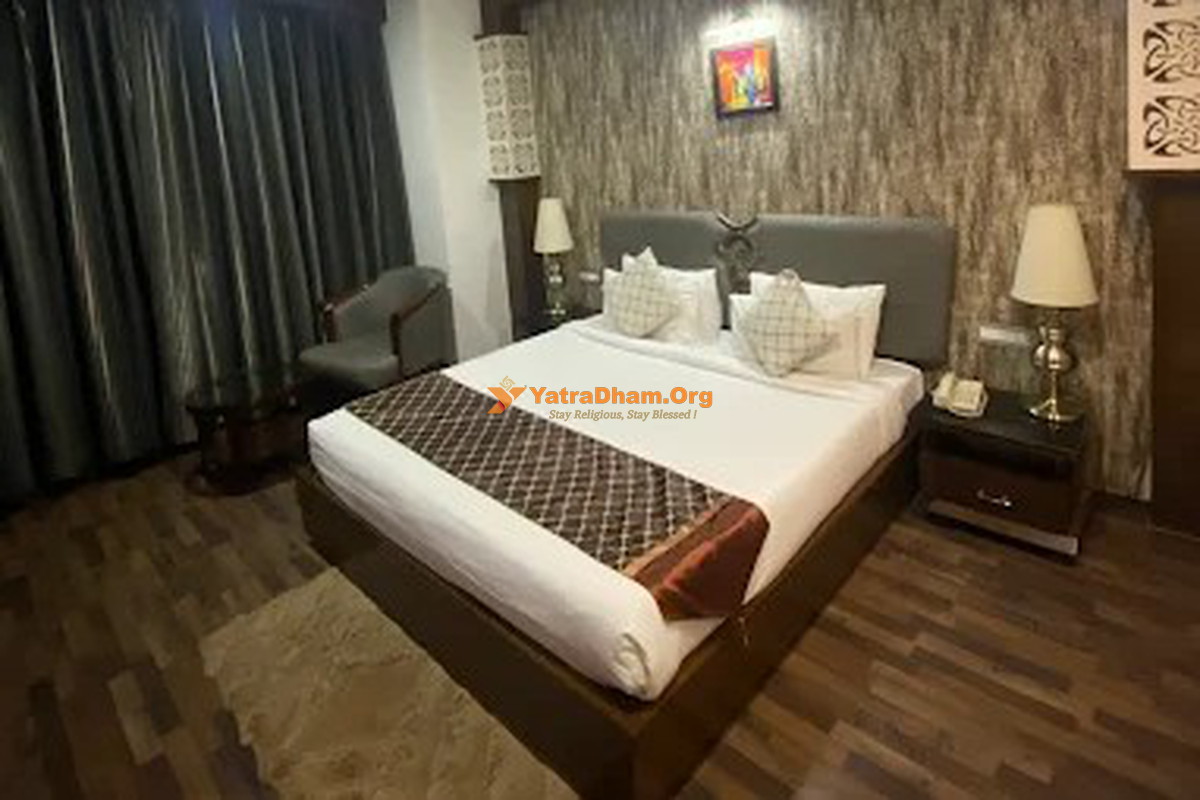 Costa River Varanasi 2 Bed Room