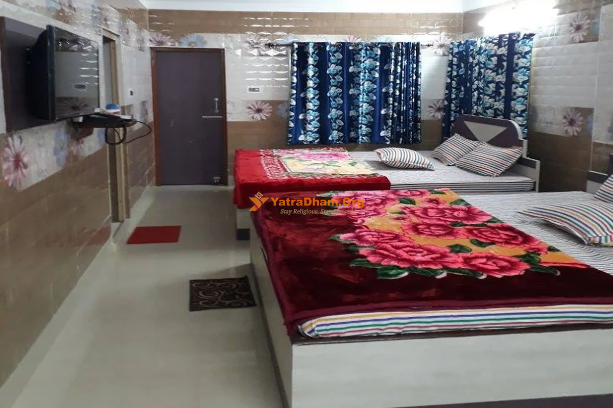 Hotel Mahamaya Dham - Digha 4 Bed Room View