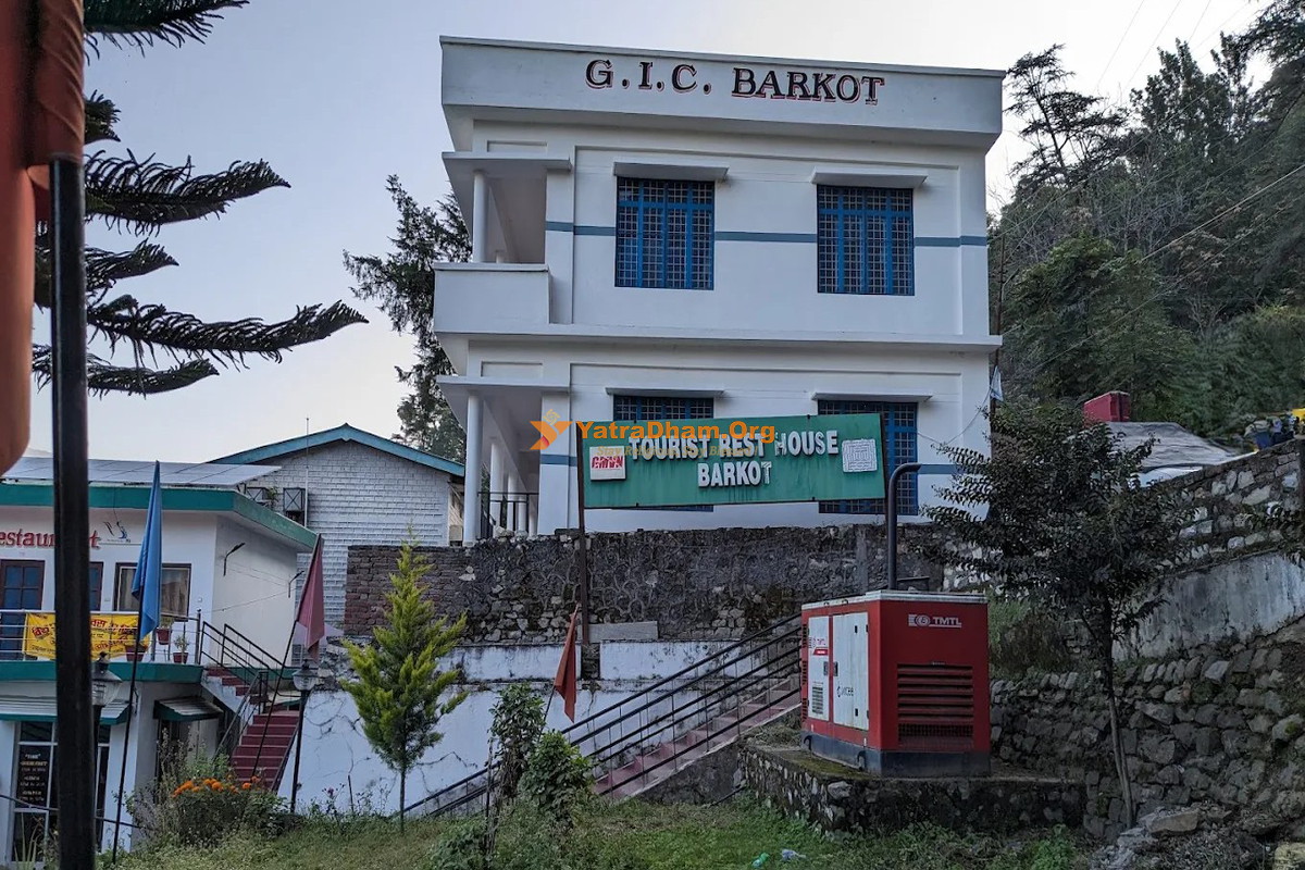 Tourist Rest House (GMVN) - Barkot Building View