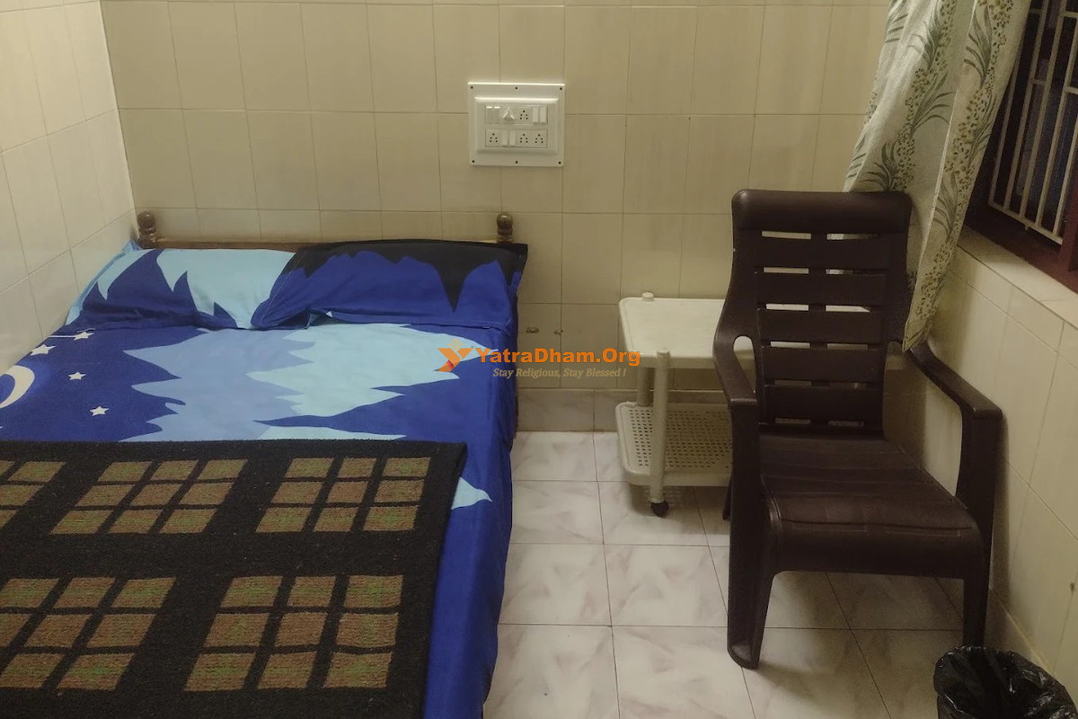 Padmashree Lodge - Hornadu 2 Bed Room View