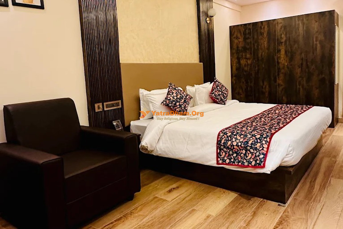 Hotel Dakshin Suites Srikakulam 2 Bed Room