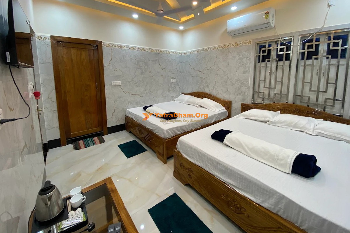 Hotel Jalangi Empire - Mayapur 3 Bed Room View