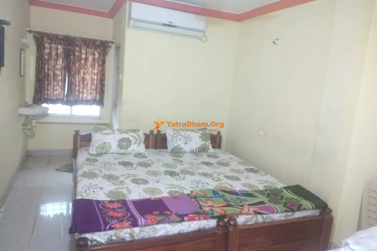 Chandana Sai Residency Aswaraopate 2 Bed Room