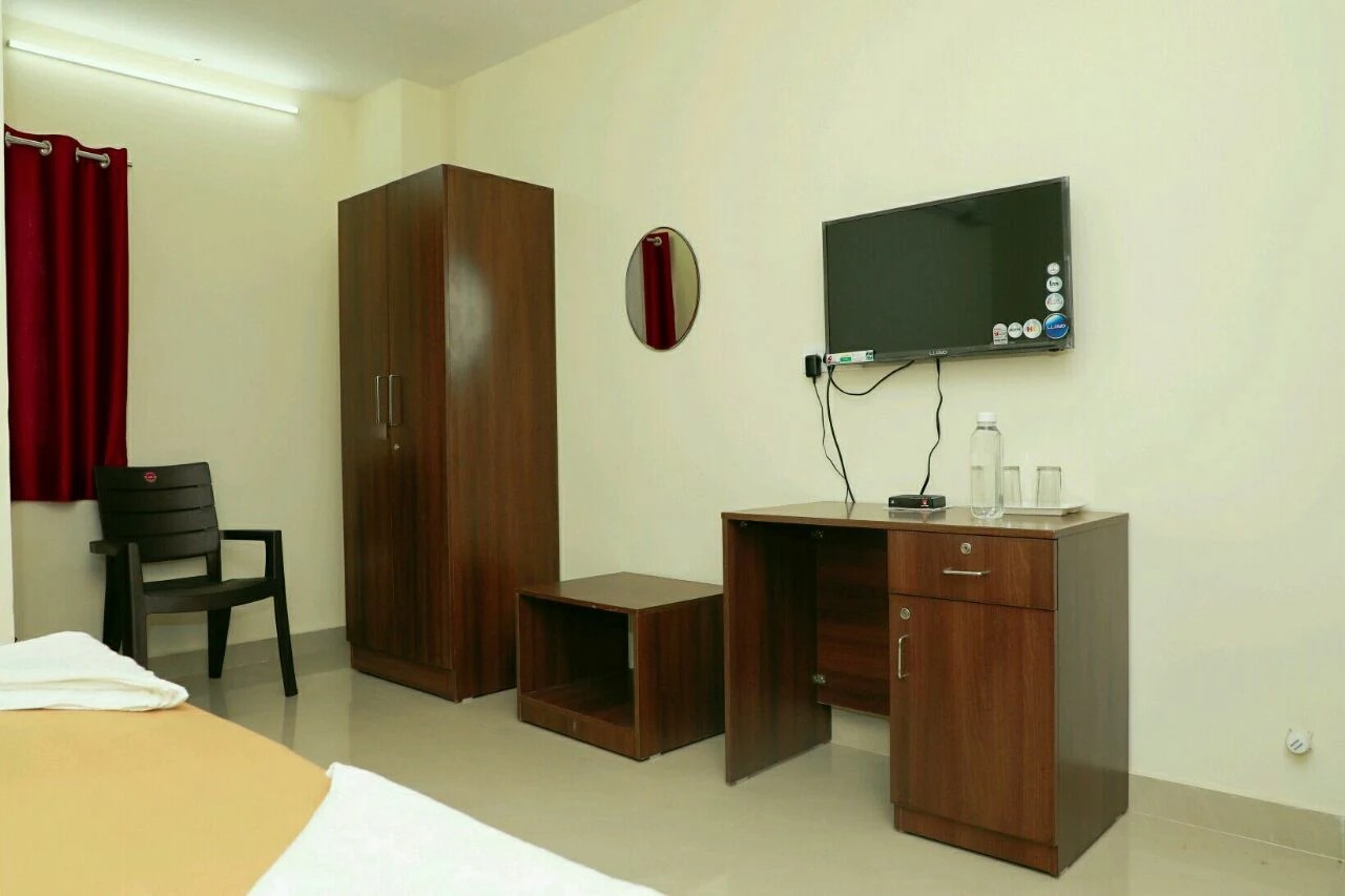 R Banquets Vikarabad(Ananthagiri) Room view