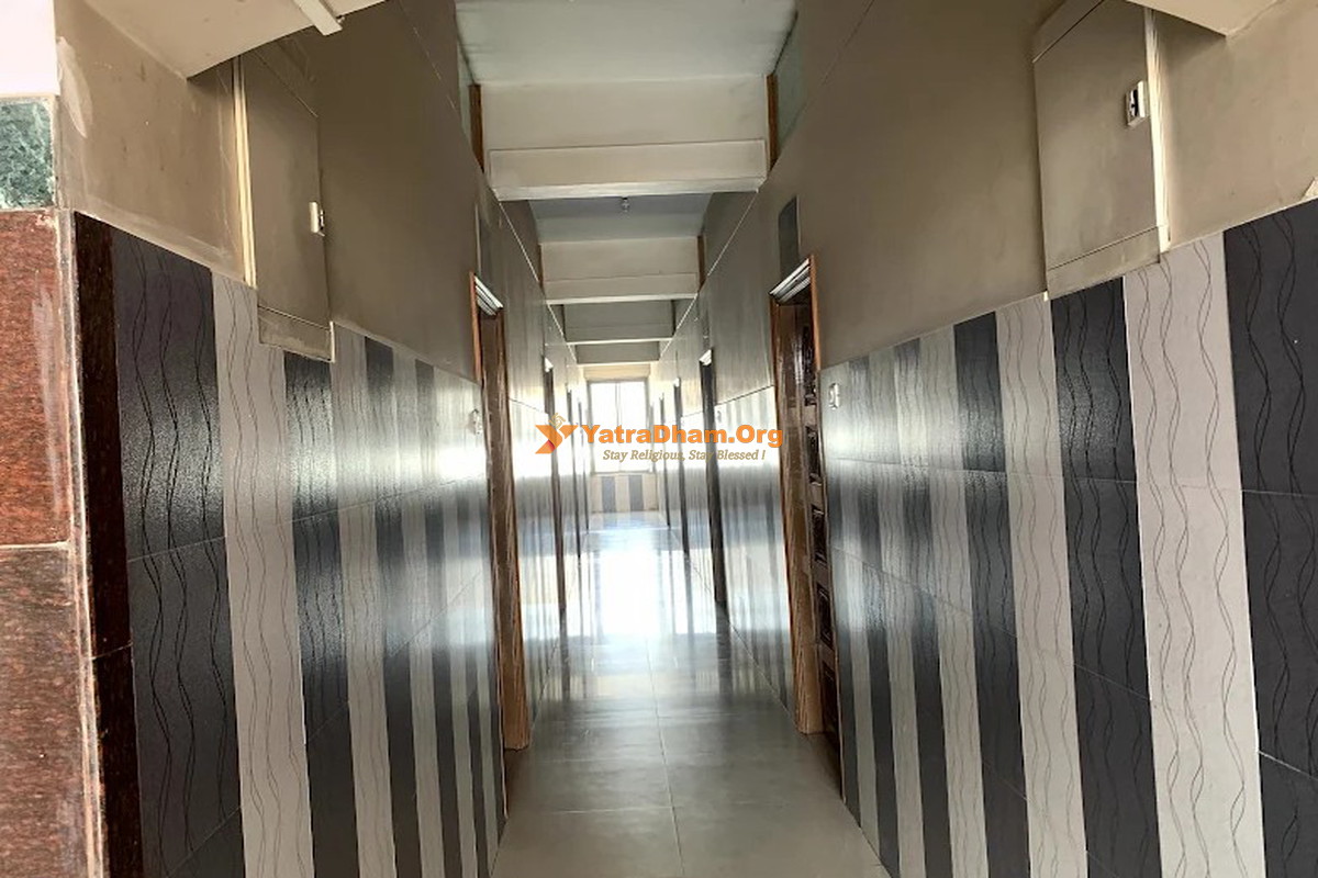 Shri Shwetambar Jain Dharamshala Tirupati Loby View