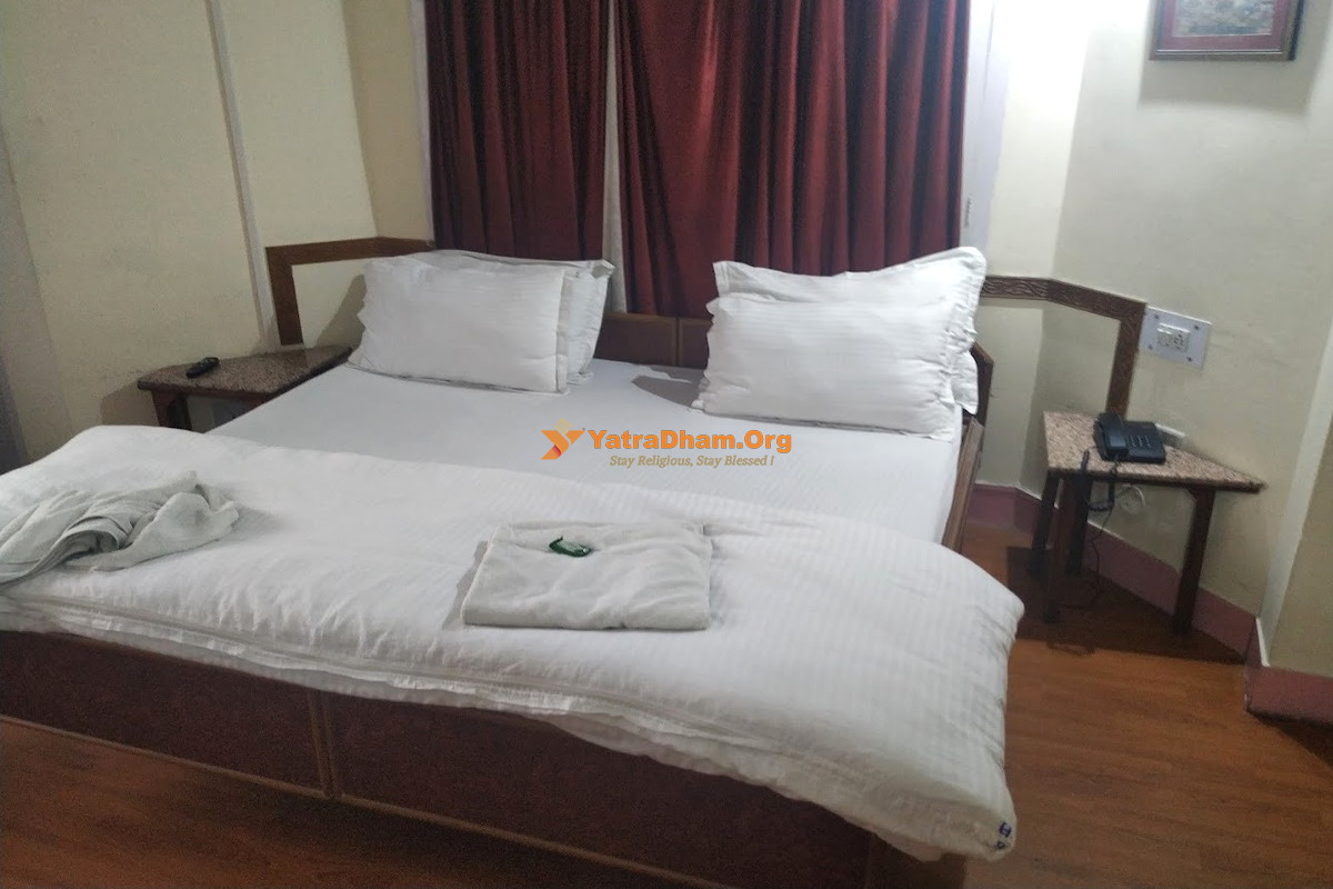 Hotel Basant Shimla 2 Bed Room