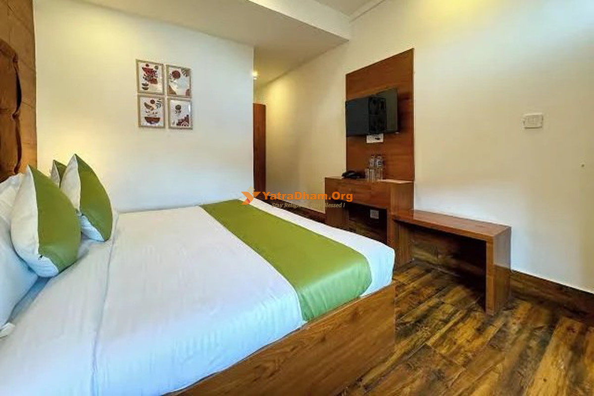 Hotel Wraveller Inn - Mussoorie 2 Bed Room View