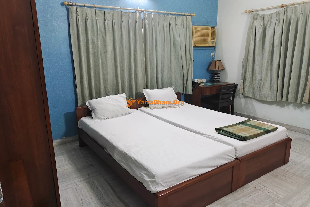 Dorota House - Kolkata 2 Bed Room View