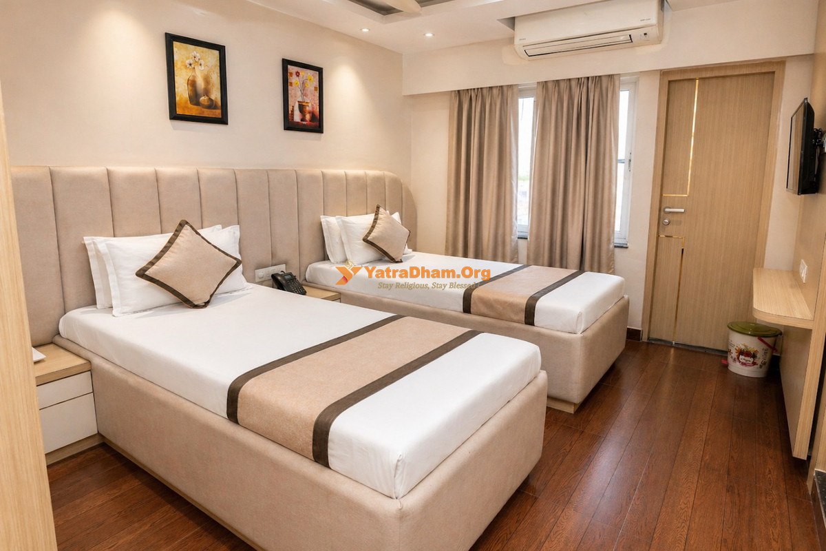 The Universe Banquets And Rooms - Kolkata 2 Bed Room View