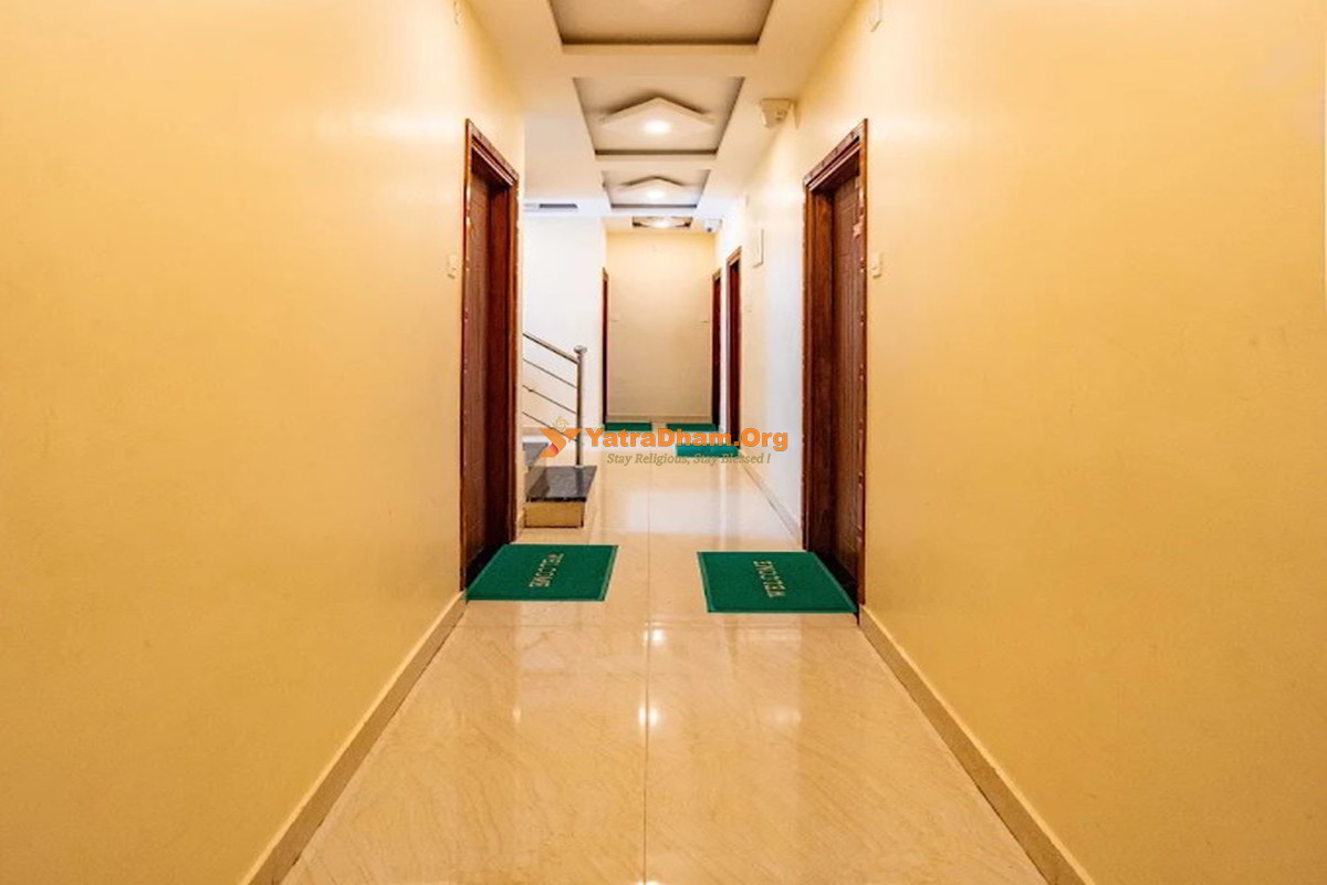 Meera Residency - Rameshwaram Lobby View