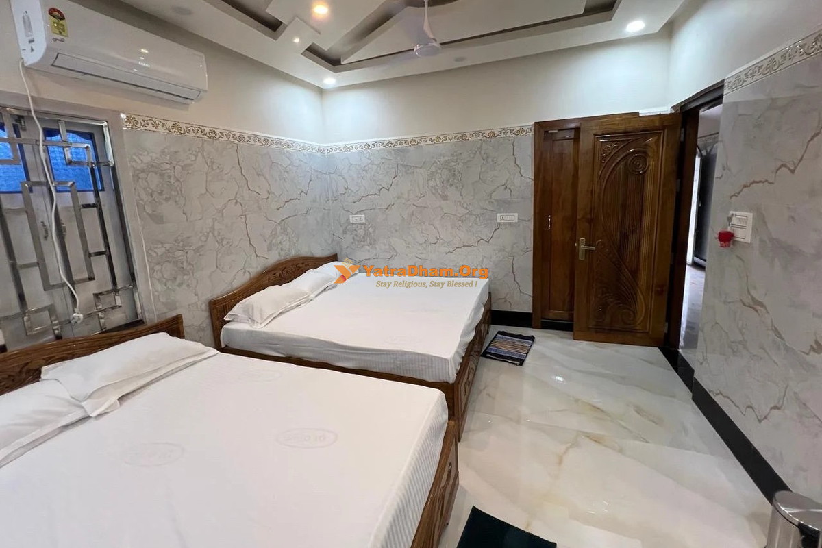 Hotel Jalangi Empire - Mayapur 3 Bed Room View