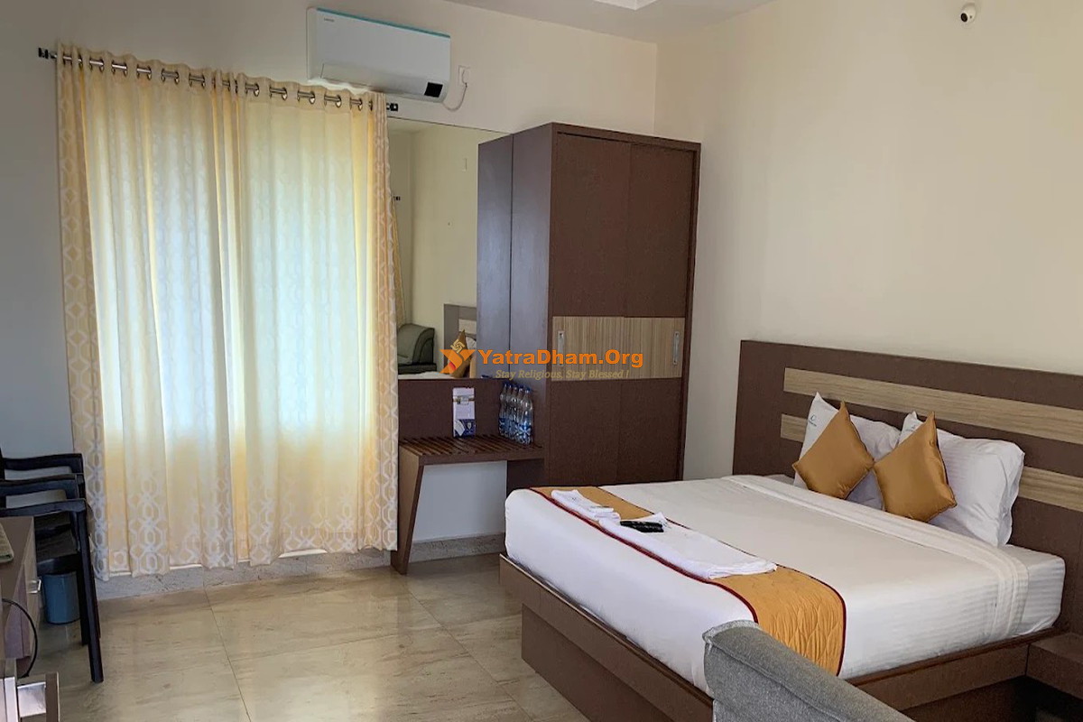 Balaji Home Stays - Tirupati 2 Bed Room View