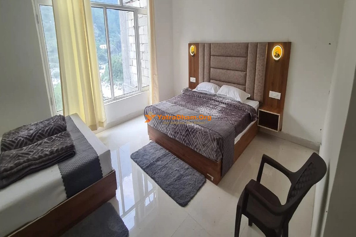 Hotel Gurudeva - Govind Ghat 4 Bed Room View