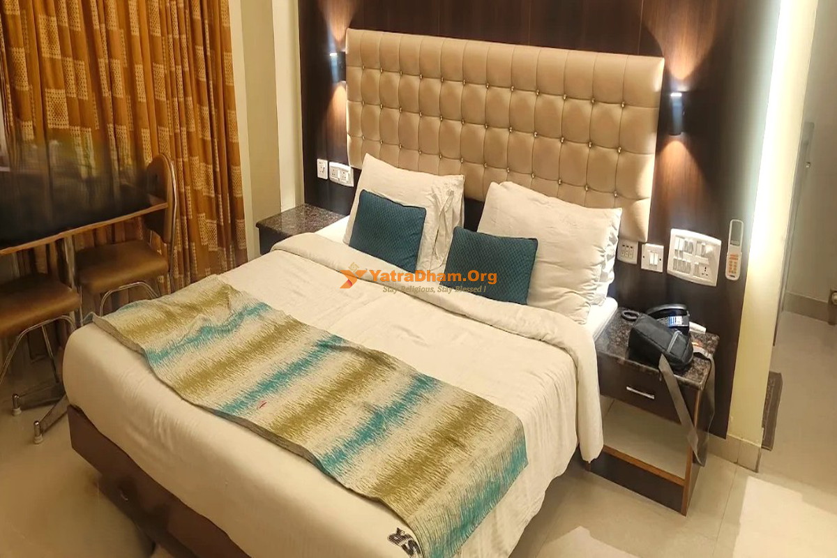 Hotel S R - Tiruchendur 2 Bed Room View