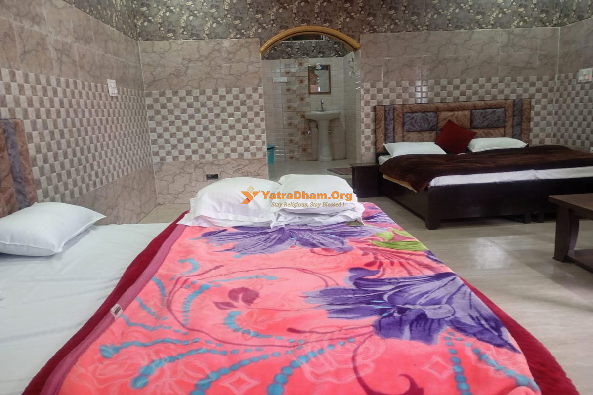 Tirath Niwas Kharsali Yamunotri Room