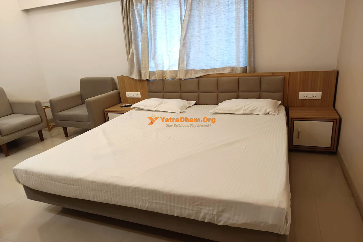Pandit Shree Suryanarayan Vyas Dharamshala Ujjain 2 Bed Room