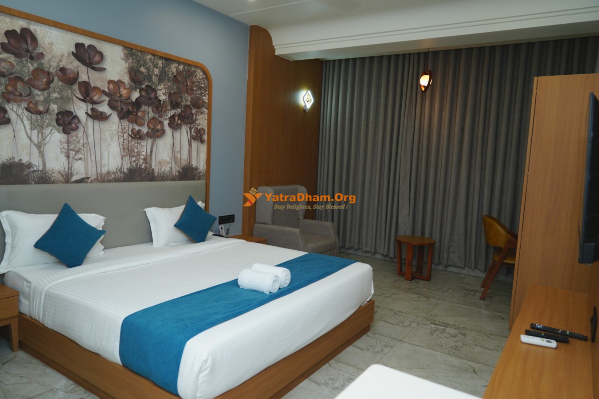 Hotel Leela’s Dwarka 2 Bed Room View