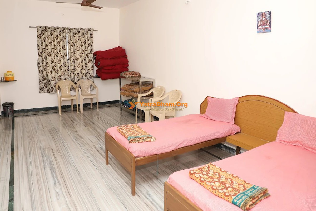 Bhai Bahen Jain Dharamshala Palitana Room View