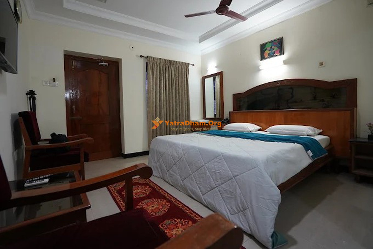Hotel Tamil Nadu Tiruchendur 2 Bed Cottage AC Room View