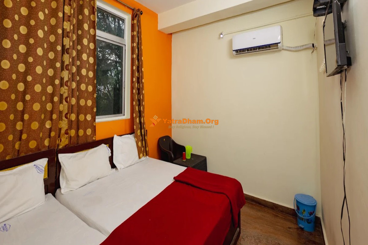 PVT Residency - Palani 2 Bed Room View