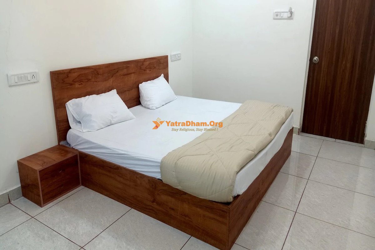 Hotel Vinayak Chotila Room