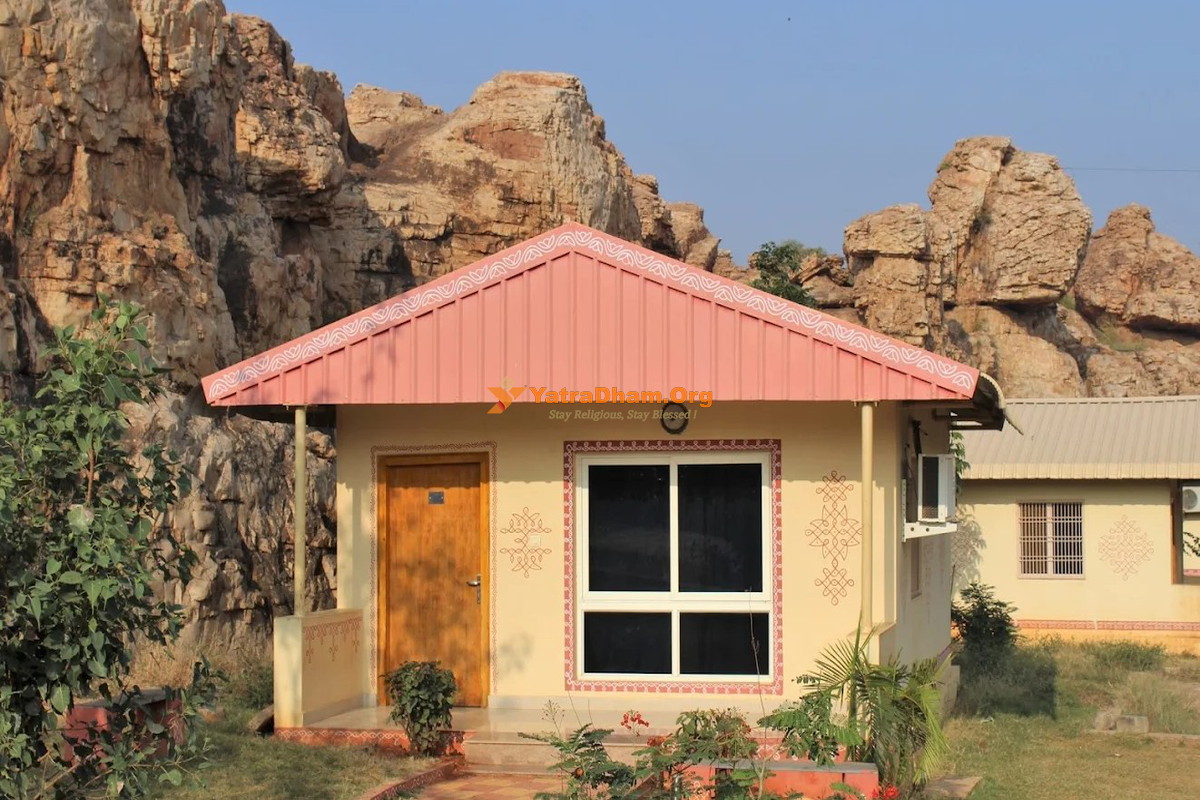 Hotel Haritha (APTDC) Orvakallu Building